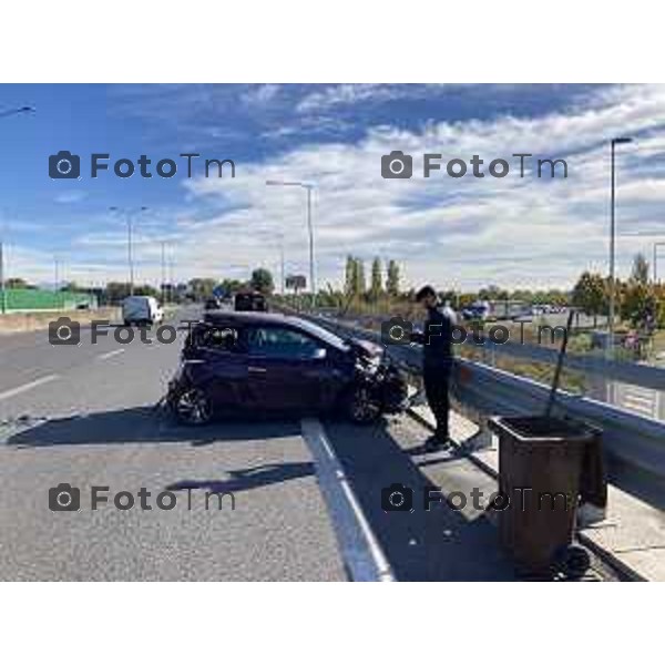 Tiziano Manzoni/LaPresse 27--10- 2024 Bergamo, Italia CronacaBergamo incidente in tengenziale svincolo orio al serio