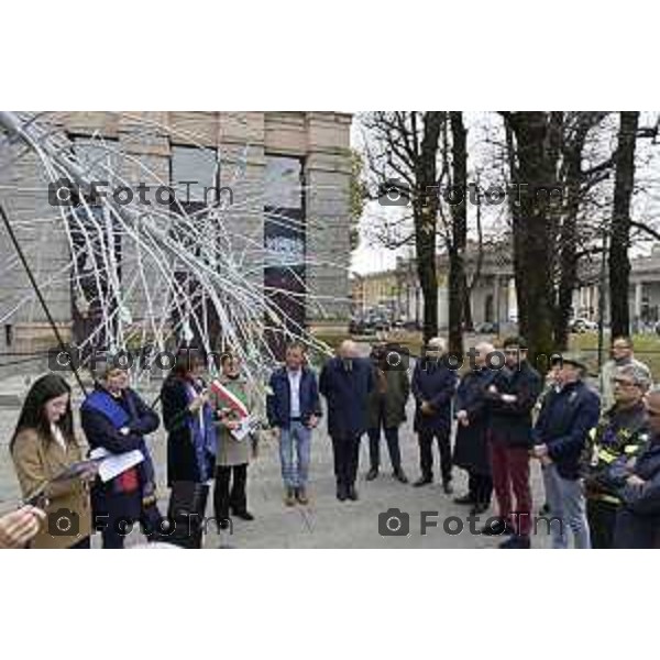 Tiziano Manzoni/LaPresse 29-10- 2025 Italia Cronaca Bergamo La più grande scultura del mondo in ricordo delle vittime di mafia
