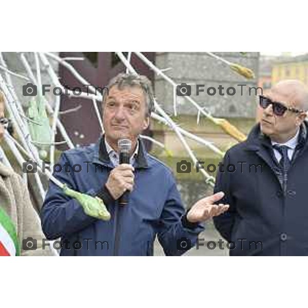 Tiziano Manzoni/LaPresse 29-10- 2025 Italia Cronaca Bergamo La più grande scultura del mondo in ricordo delle vittime di mafia