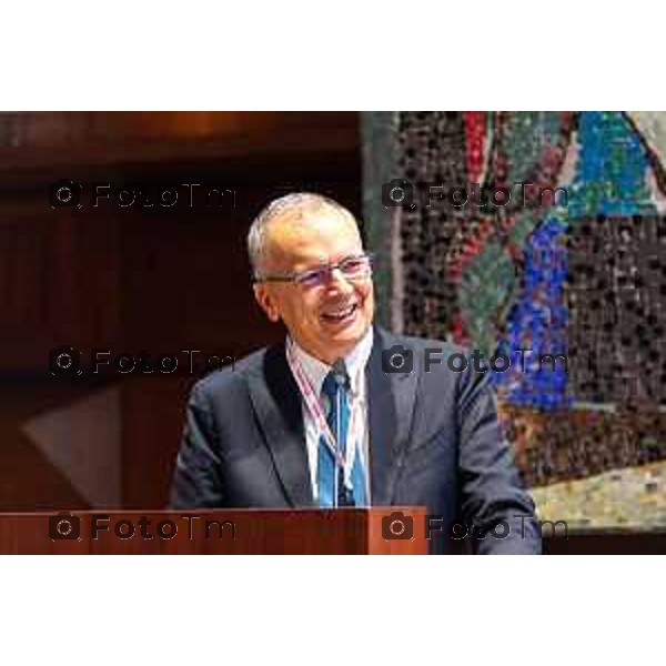 Andrei Eduard Huiala/LaPresse - For Manzoni 7-11-2025 Bergamo, Italia Cronaca Bergamo Apertura Festival Città Impresa Bergamo