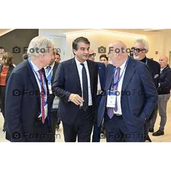 Tiziano Manzoni/LaPresse 8-11- 2025 Italia Cronaca Bergamo Antonio Gozzi, Presidente di Federacciai con il Vicepresidente Esecutivo Commissione Europea, per la Coesione e le Riforme, Raffaele Fitto.