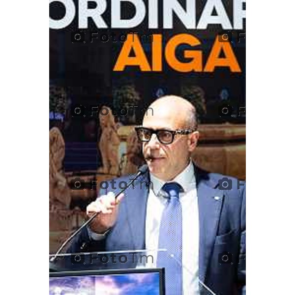 Andrei Eduard Huiala/LaPresse - For Manzoni 13-11-2025 Bergamo, Italia Cronaca Bergamo 28° Congresso ordinario AIGA “Rivoluzione Forense: l’avvocatura presidio di giustizia sociale nell’era delle transizioni”. Interventi di Andrea Delmastro Delle Vedove, Maria Luisa Mazzola,, Sergio Gandi, Luca Rotondi, Vito di Vita, Maurizio Romanelli, Giulio Marchesi, Lorenzo Santaniello,Silvia Viardi