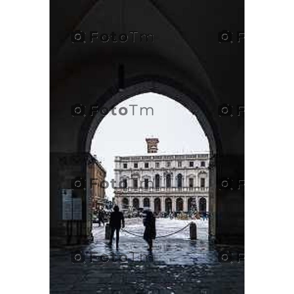 Cronaca, Bergamo - 21/11/25 - Neve in Città