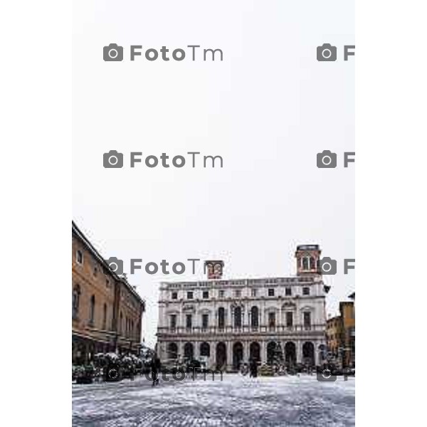 Cronaca, Bergamo - 21/11/25 - Neve in Città