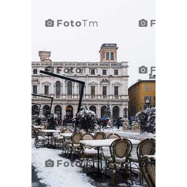 Cronaca, Bergamo - 21/11/25 - Neve in Città