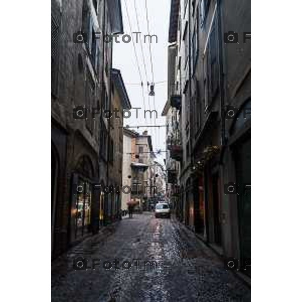 Cronaca, Bergamo - 21/11/25 - Neve in Città