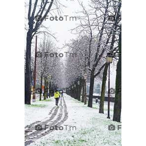 Cronaca, Bergamo - 21/11/25 - Neve in Città