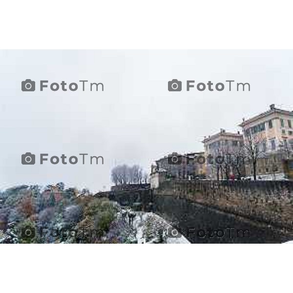 Cronaca, Bergamo - 21/11/25 - Neve in Città
