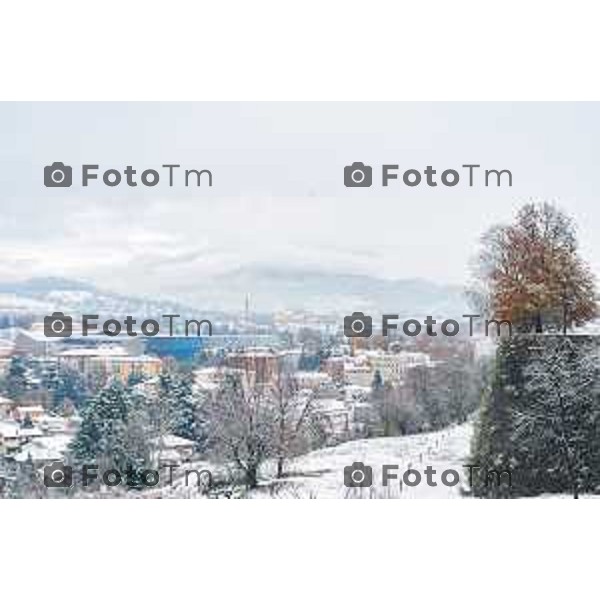 Cronaca, Bergamo - 21/11/25 - Neve in Città