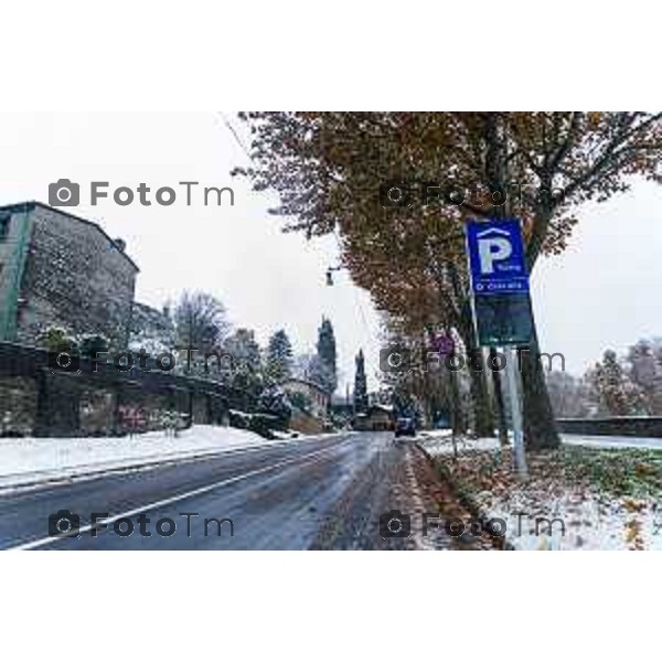 Cronaca, Bergamo - 21/11/25 - Neve in Città