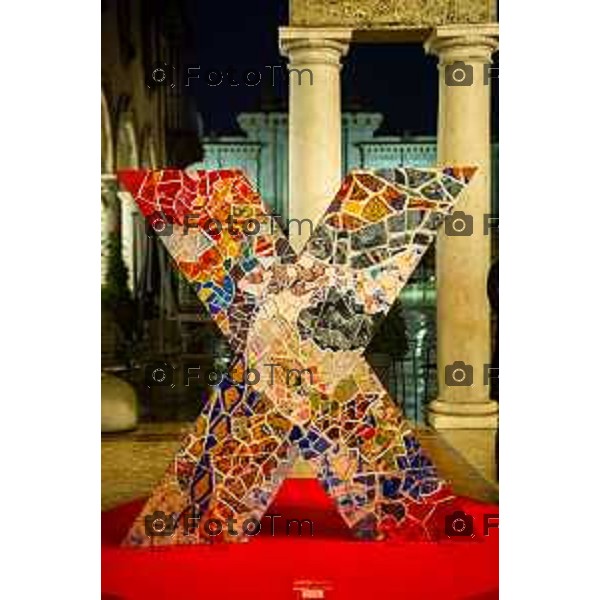 Cronaca, Bergamo 21 Novembre 2025 - Presentazione Installazioni Christmas Design 2025 intervengono Sergio Gandi, vicesindaco di Bergamo, assessore alla cultura e al commercio; Nicola Viscardi, presidente DUC (Distretto Urbano del Commercio di Bergamo); Maurizio Vegini, ideatore e direttore artistico di Christmas Design; modera, Gaetano Zoccali, Head of Content della mostra Christmas Design.