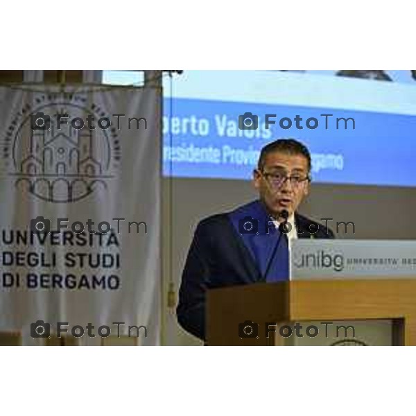 Tiziano Manzoni/LaPresse 26-11- 2025 Italia Cronaca BergamoBergamo UniBg Anno Accademico 2025-26 sotto il segno di rivoluzione digitale e intelligenza artificialeSergio Cavalieri, Rettore prof. Oliver Riedel dell’Università di Stoccarda