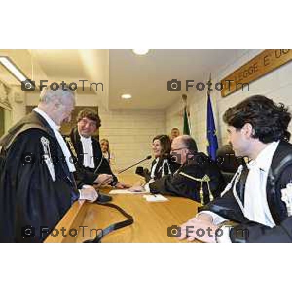 Tiziano Manoni/LaPresse 05-12- 2025 Italia Cronaca Bergamo Nomina ufficiale in corte d\'assise a Bergamo del nuovo presidente del Tribunale di Bergamo Vito di Vita con il procutaore Romanellii