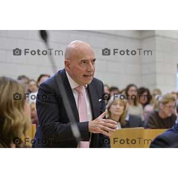 Tiziano Manoni/LaPresse 05-12- 2025 Italia Cronaca Bergamo Nomina ufficiale in corte d\'assise a Bergamo del nuovo presidente del Tribunale di Bergamo Vito di Vita con il procutaore Romanellii