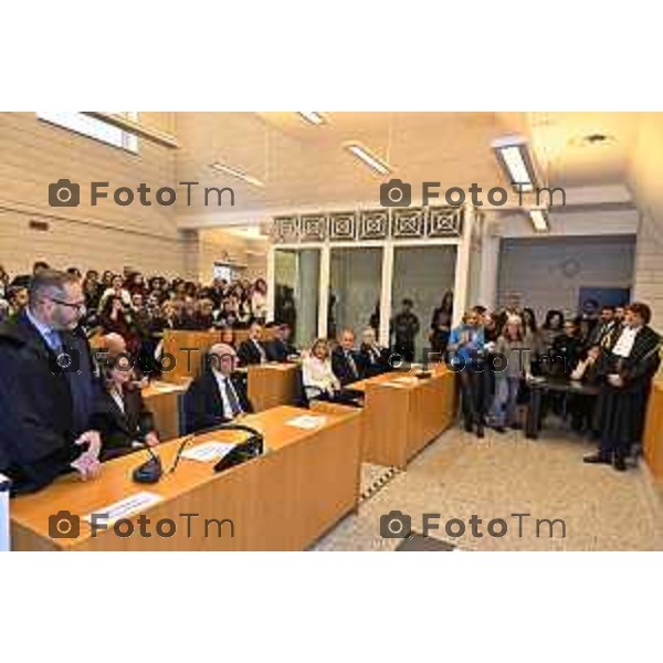 Tiziano Manoni/LaPresse 05-12- 2025 Italia Cronaca Bergamo Nomina ufficiale in corte d\'assise a Bergamo del nuovo presidente del Tribunale di Bergamo Vito di Vita con il procutaore Romanellii