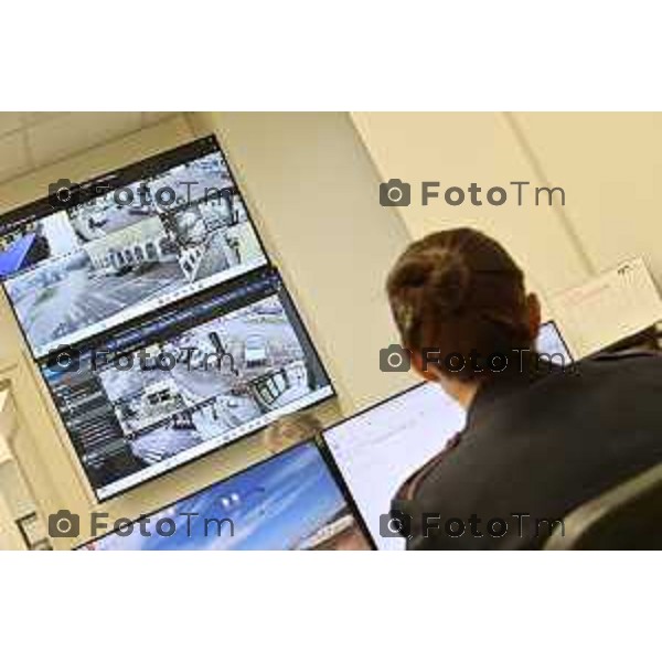 Tiziano Manzoni/LaPresse 4-12-2025 Bergamo, Italia Cronaca TreviglioTreviglio Controlli strade Polizia Locale e sede