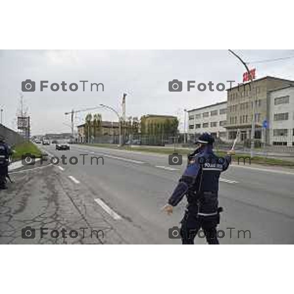 Tiziano Manzoni/LaPresse 4-12-2025 Bergamo, Italia Cronaca TreviglioTreviglio Controlli strade Polizia Locale e sede