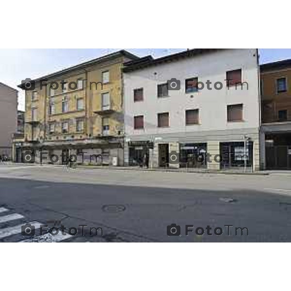 Tiziano Manzoni/LaPresse060-12- 2025 Italia Cronaca Bergamo Via San Bernardino Ponte ferrovia esselunga