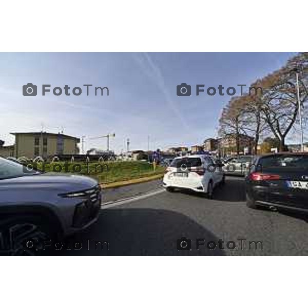 Tiziano Manzoni/LaPresse 6-12- 2025 Italia Cronaca Bergamo Bergamo Via Autostrada ponti fs treno traffico