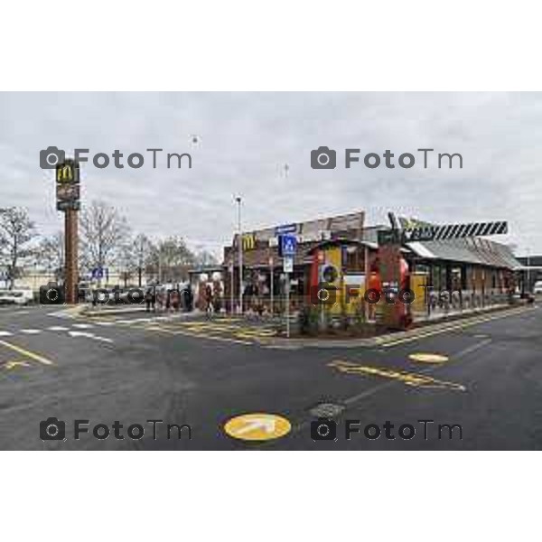 Tiziano Manzoni/LaPresse 10-12- 2025 Italia Cronaca Bergamo McDonald’s inaugurazione dell’800esimo ristorante in Italia, a Verdello Bergamo