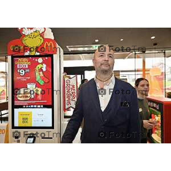 Tiziano Manzoni/LaPresse 10-12- 2025 Italia Cronaca Bergamo McDonald’s inaugurazione dell’800esimo ristorante in Italia, a Verdello Bergamo Giuseppe Leoni, Licenziatario McDonald’s Italia.