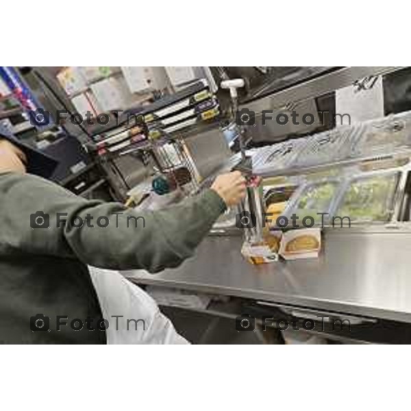 Tiziano Manzoni/LaPresse 10-12- 2025 Italia Cronaca Bergamo McDonald’s inaugurazione dell’800esimo ristorante in Italia, a Verdello Bergamo