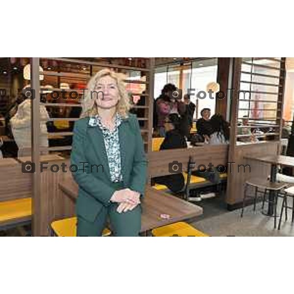 Tiziano Manzoni/LaPresse 10-12- 2025 Italia Cronaca Bergamo McDonald’s inaugurazione dell’800esimo ristorante in Italia, a Verdello Bergamo Giorgia Favaro, AD McDonald\'s Italia
