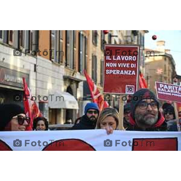 Tiziano Manzoni/LaPresse 8-11- 2025 Italia Cronaca Bergamo Bergamo sciopero generale cgil fiom dicembre 2025