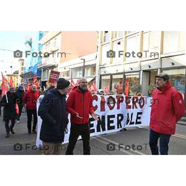 Tiziano Manzoni/LaPresse 8-11- 2025 Italia Cronaca Bergamo Bergamo sciopero generale cgil fiom dicembre 2025