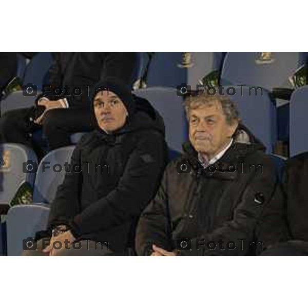 Tiziano Manzoni/LaPresse 15-12- 2025 Italia Cronaca Bergamo Accademia della Guardia di finanza - Evento benefico "Un Calcio al Tumore"Ospedale “Papa Giovanni XXIII” e l’Associazione “Accademia dello Sport per la Solidarietà” di Bergamo, nasce con l’obiettivo di sostenere concretamente la ricerca e l’innovazione tecnologica nella lotta contro i tumori.