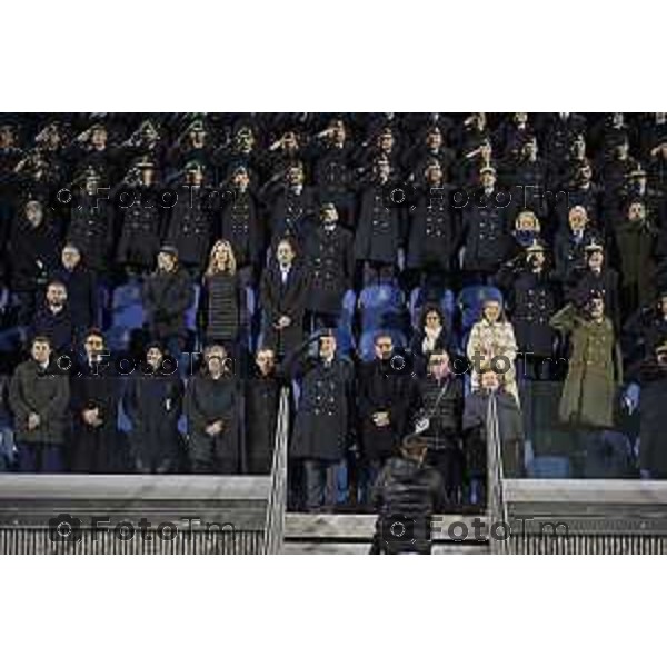 Tiziano Manzoni/LaPresse 15-12- 2025 Italia Cronaca Bergamo Accademia della Guardia di finanza - Evento benefico "Un Calcio al Tumore"Ospedale “Papa Giovanni XXIII” e l’Associazione “Accademia dello Sport per la Solidarietà” di Bergamo, nasce con l’obiettivo di sostenere concretamente la ricerca e l’innovazione tecnologica nella lotta contro i tumori.