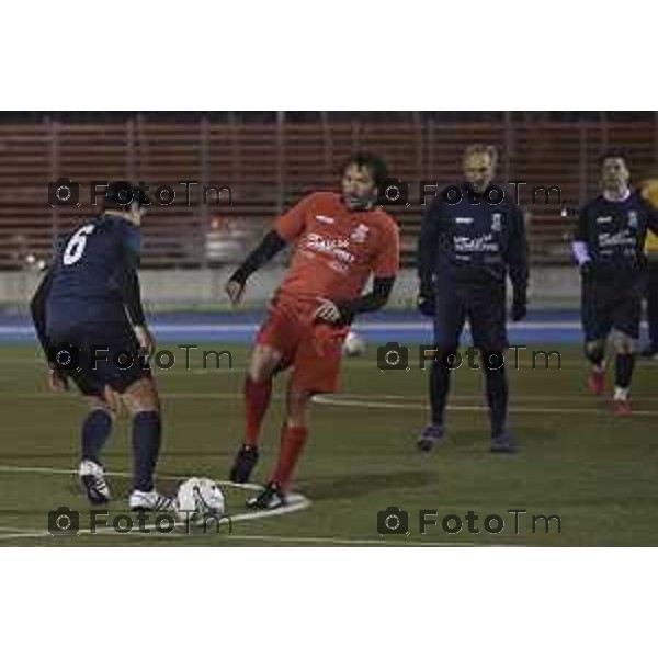 Tiziano Manzoni/LaPresse 15-12- 2025 Italia Cronaca Bergamo Accademia della Guardia di finanza - Evento benefico "Un Calcio al Tumore"Ospedale “Papa Giovanni XXIII” e l’Associazione “Accademia dello Sport per la Solidarietà” di Bergamo, nasce con l’obiettivo di sostenere concretamente la ricerca e l’innovazione tecnologica nella lotta contro i tumori.