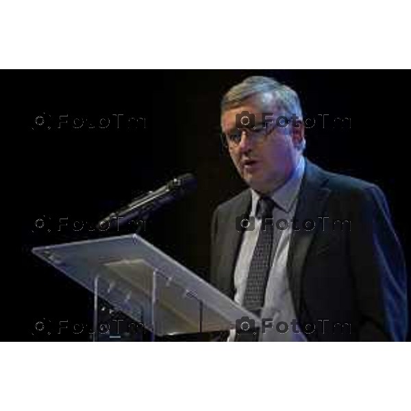 iziano Manzoni/LaPresse 15-12- 2025 Italia Cronaca Bergamo Alessandro Barbero Teatro Donizetti nuovo libro dedicato a San Francesco2025