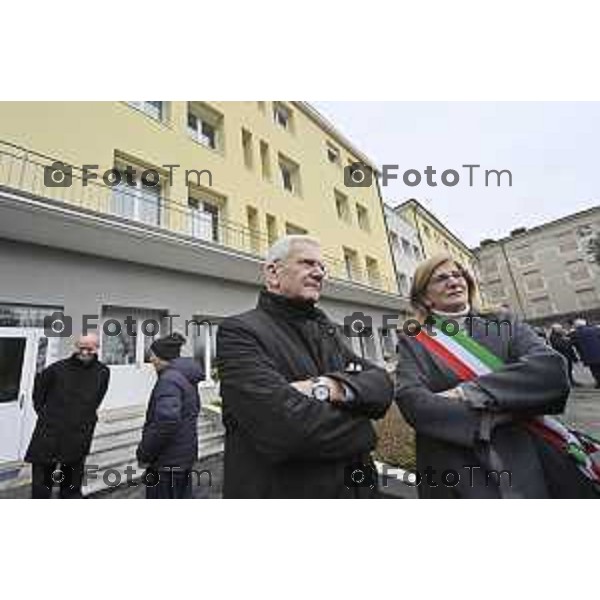 Tiziano Manzoni/LaPresse 20-12- 2025 Italia Cronaca Bergamo Patronato San Vincenzo Fondazione don Fausto Resmini nuovi spazi rinnovati della Casa Centrale,Vescovo Beschi e Carnevali