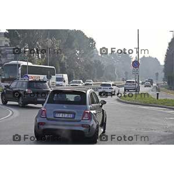 Tiziano Manzoni/LaPresse 30-12- 2025 Italia Cronaca Bergamo il primo da sx sconosciuto Bruno Scarpellini, Francesco Valesini, Emilio Pesenti, Marco Pinetti al tavolo della conferenza stampa comune di Bg