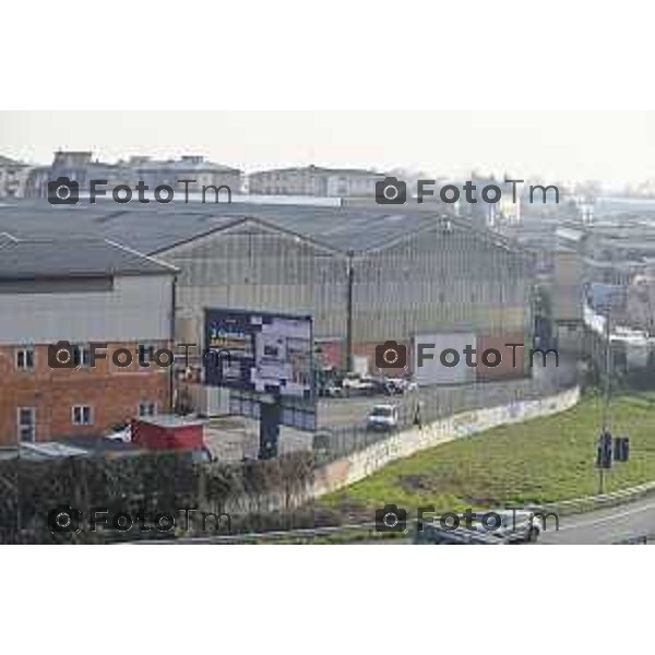 Tiziano Manzoni/LaPresse 30-12- 2025 Italia Cronaca Bergamo il primo da sx sconosciuto Bruno Scarpellini, Francesco Valesini, Emilio Pesenti, Marco Pinetti al tavolo della conferenza stampa comune di Bg