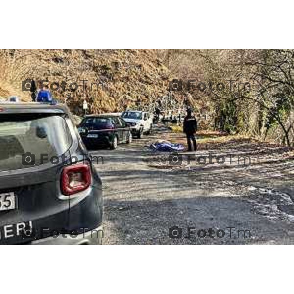 Tiziano Manzoni/LaPresse 5--01- 2026 Bergamo, Italia Cronaca Taleggio, il cadavere di un egiziano rinvenuto lungo la provinciale: sul corpo segni di violenza
