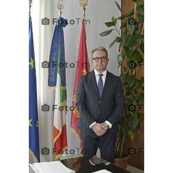 Tiziano Manzoni/LaPresse 12 -01- 2026 Italia Cronaca Bergamo Questore della Provincia di Bergamo dottor Vincenzo Nicolì negli uffici della Questura bergamasca.
