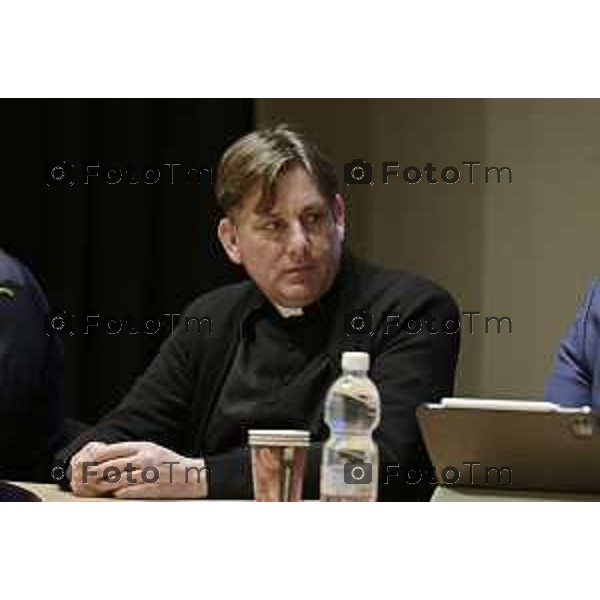 Tiziano Manzoni/LaPresse 16-01- 2026 Italia Cronaca Bergamo Liceo Mascheroni convegno sulla legalita e la giustizia con il procuratore capo Romanelli nella foto Don Antonio Coluccia