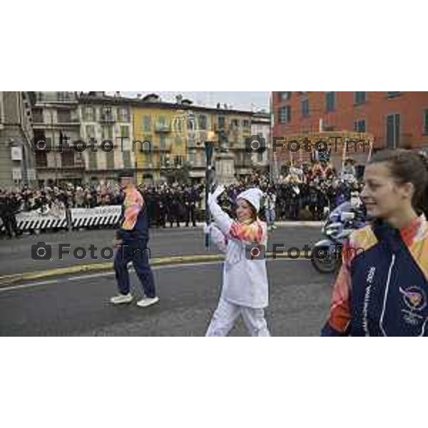 Tiziano Manzoni/LaPresse 17-01- 2026 Italia Cronaca Bergamo Sarnico passaggio della fiaccola olimpica nel paese di Sarnico per Paratico.