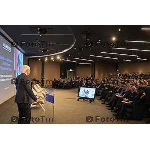 Tiziano Manzoni/LaPresse 23-01- 2026 Italia Cronaca BergamoBergamo inaugurazione del JOiiNT LAB 2.0 Robotica e Intelligenza Artificiale per l’Industria del Futuro. Confindustria Bergamo, Kilometro Rosso e Università degli Studi di Bergamo.