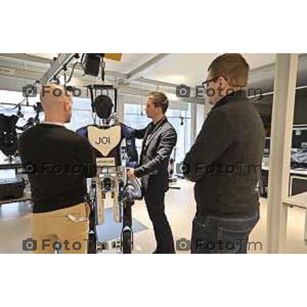 Tiziano Manzoni/LaPresse 23-01- 2026 Italia Cronaca BergamoBergamo inaugurazione del JOiiNT LAB 2.0 Robotica e Intelligenza Artificiale per l’Industria del Futuro. Confindustria Bergamo, Kilometro Rosso e Università degli Studi di Bergamo.