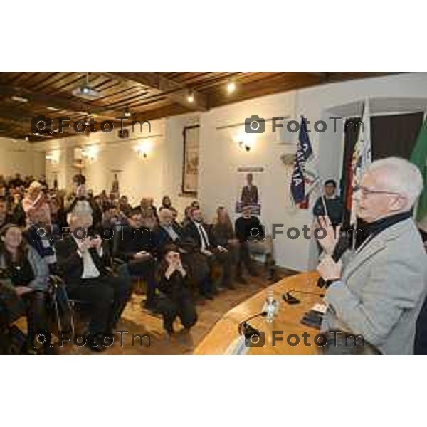 Tiziano Manzoni/Lapresse 27-1-2026 Bergamo Romano di Lombardia al via campagna elettorale di Gianfranco Gafforelli con il presindete di regione Fontana