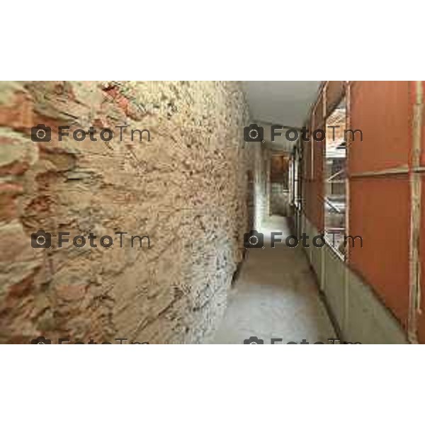 Tiziano Manzoni/LaPresse 30-01- 2026 Italia CronacaBergamo L\'ex asilo Principe di Napoli, storico edificio del XV-XVII riqualificazione n un centro culturale e artistico LAVORI INTERNI AL CANTIERE