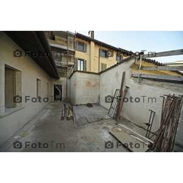 Tiziano Manzoni/LaPresse 30-01- 2026 Italia CronacaBergamo L\'ex asilo Principe di Napoli, storico edificio del XV-XVII riqualificazione n un centro culturale e artistico LAVORI INTERNI AL CANTIERE