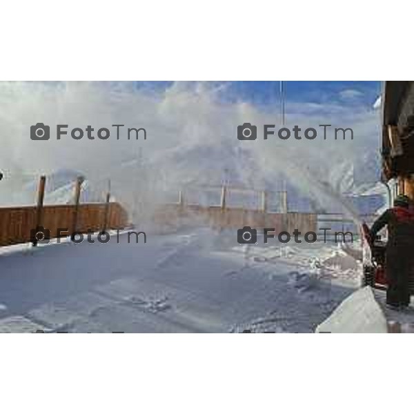 Tiziano Manzoni/LaPresse 3-02- 2026 Italia Cronaca BergamoAlta Valle brembana nevicate Valleve nella notte