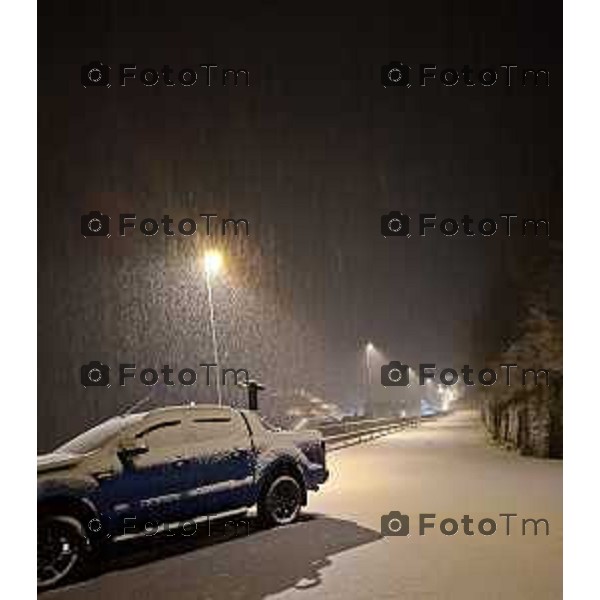 Tiziano Manzoni/LaPresse 3-02- 2026 Italia Cronaca BergamoAlta Valle brembana nevicate Valleve nella notte