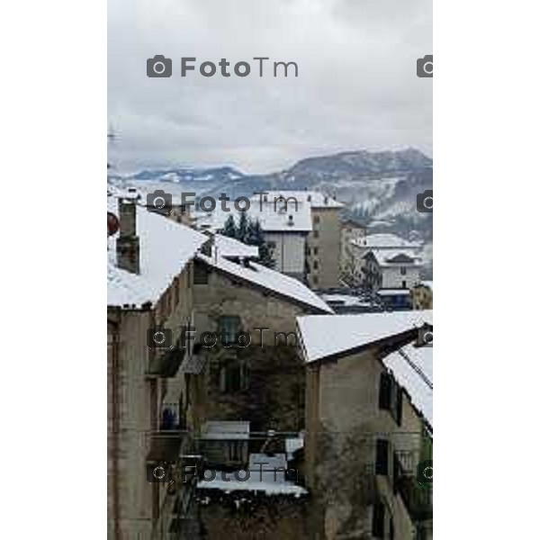 Tiziano Manzoni/LaPresse 3-02- 2026 Italia Cronaca BergamoAlta Valle brembana nevicate a Serina