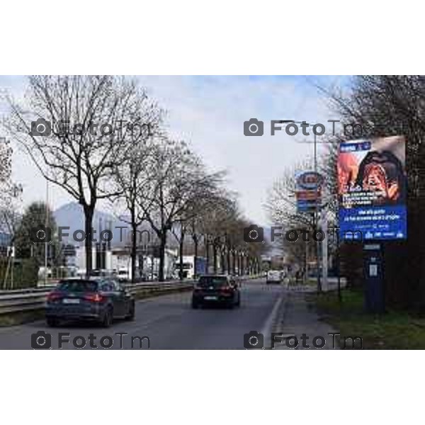 Tiziano Manzoni/LaPresse 2-2-2026 Bergamo, Italia CronacaTreviglio Manifesti choc per la campagna contro gli incidenti stradali