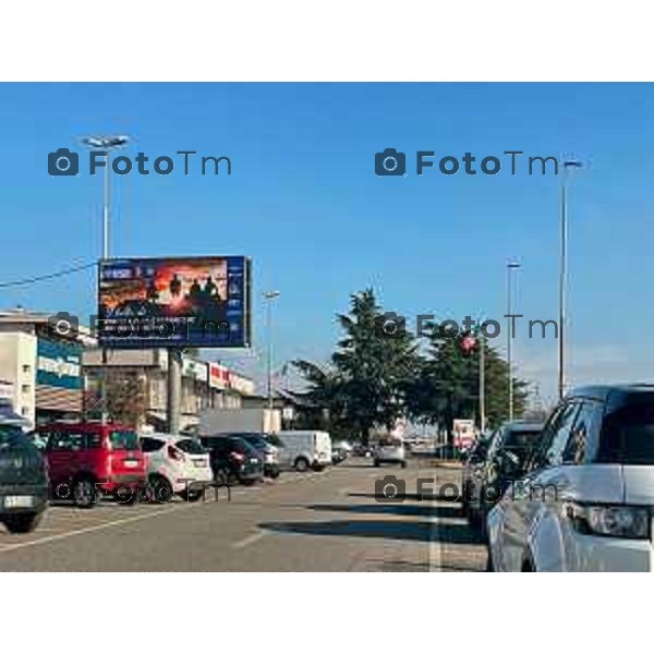 Tiziano Manzoni/LaPresse 2-2-2026 Bergamo, Italia CronacaTreviglio Manifesti choc per la campagna contro gli incidenti stradali